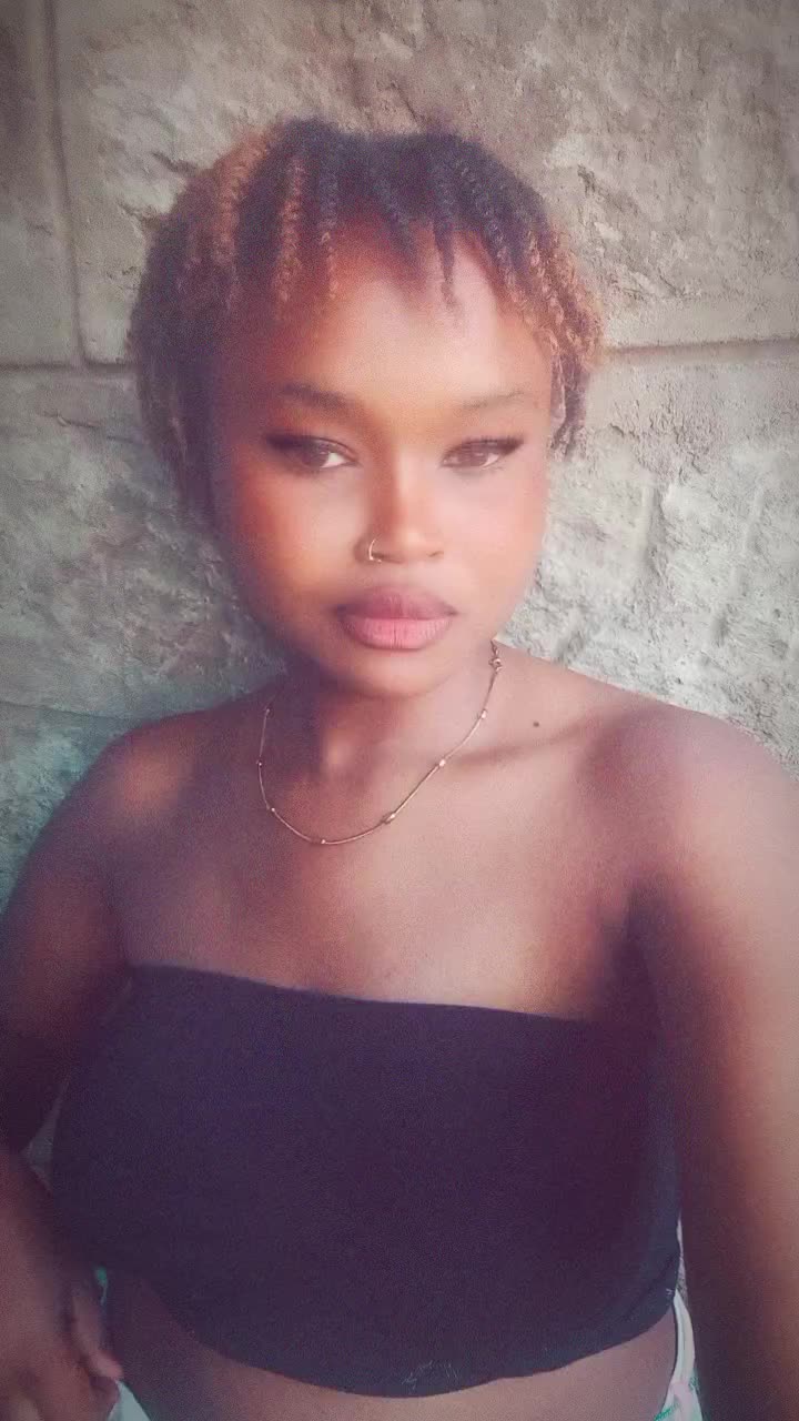 @💥Daisyy🖤💜💙