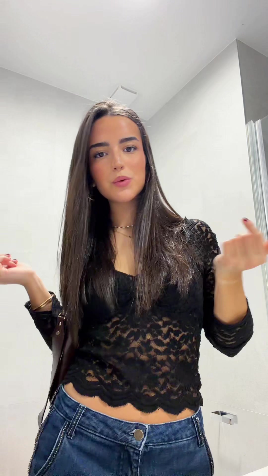@victoriaasaann
