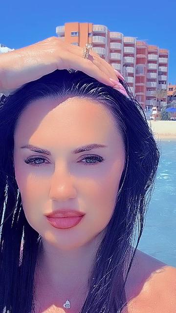 @Larysa Larysa