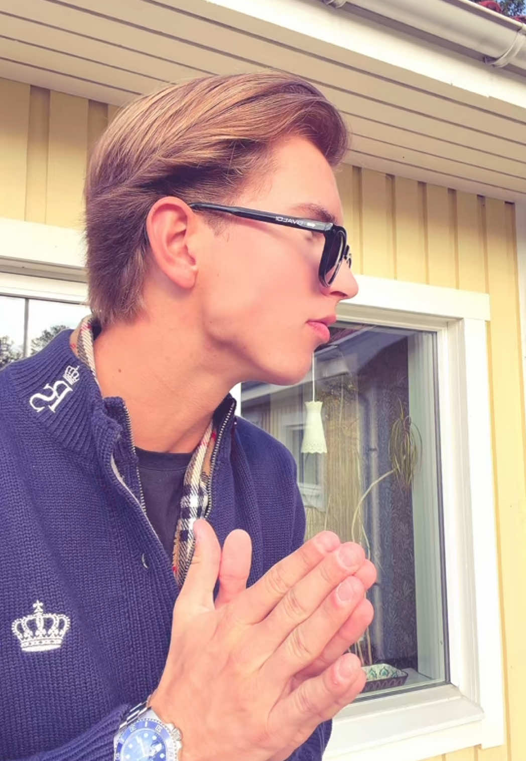 @Prince of Sweden