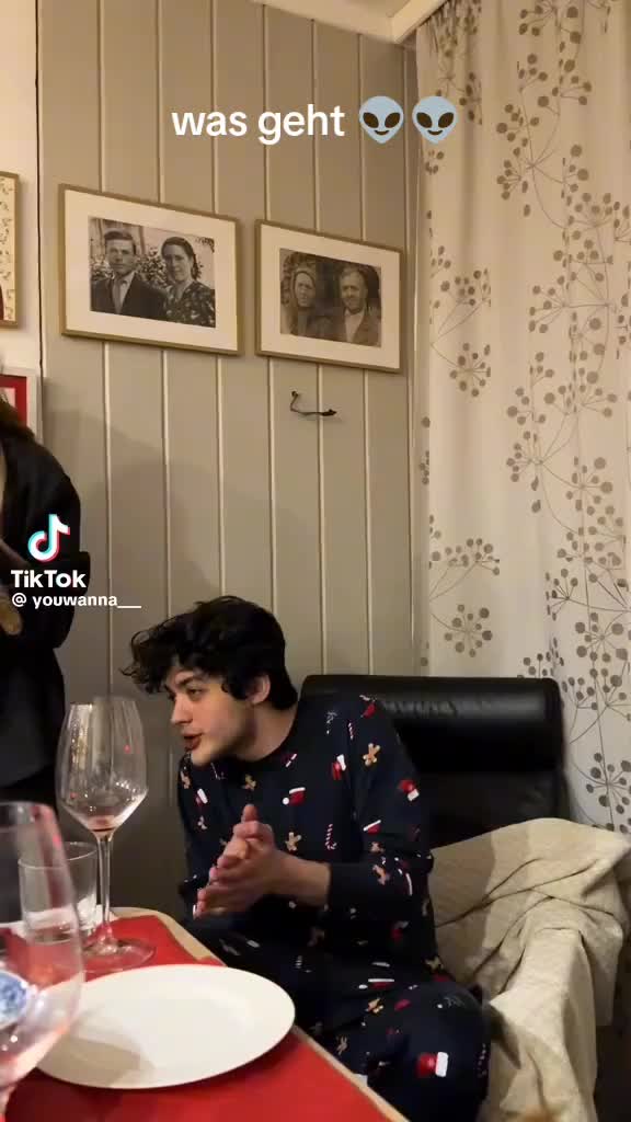 @chloekempinski