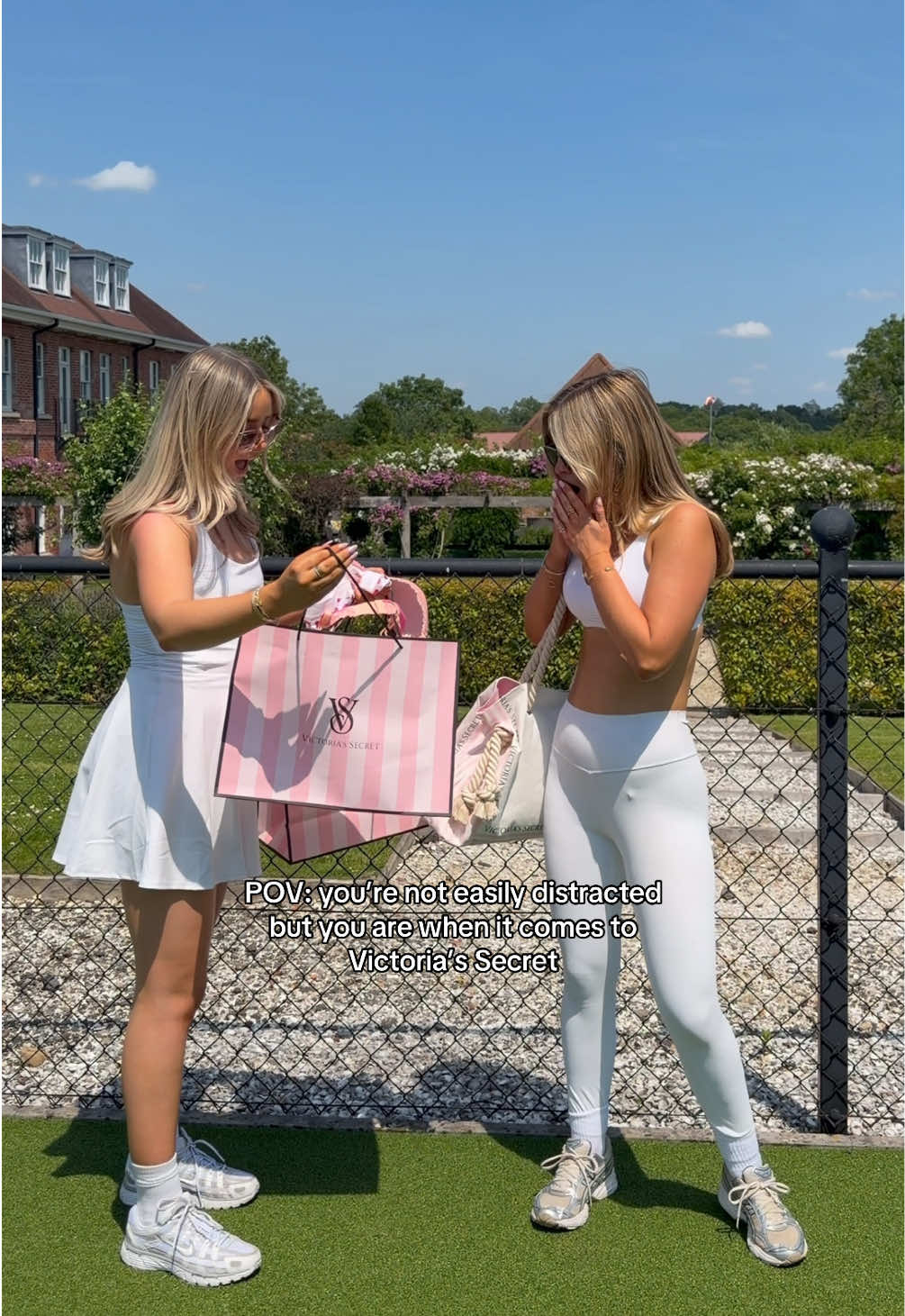 @victoriassecret_uk