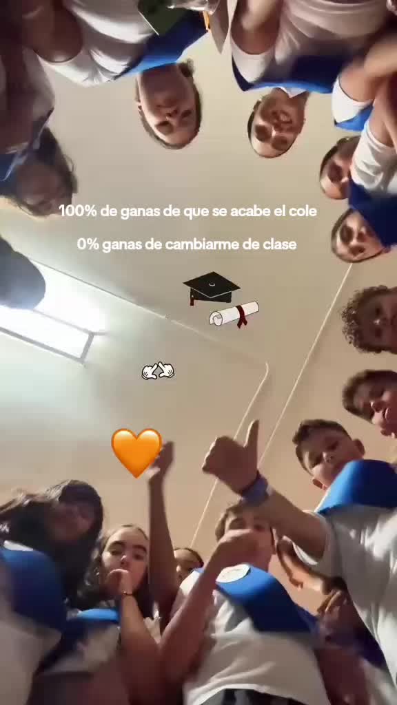 @🧑🏻🩰