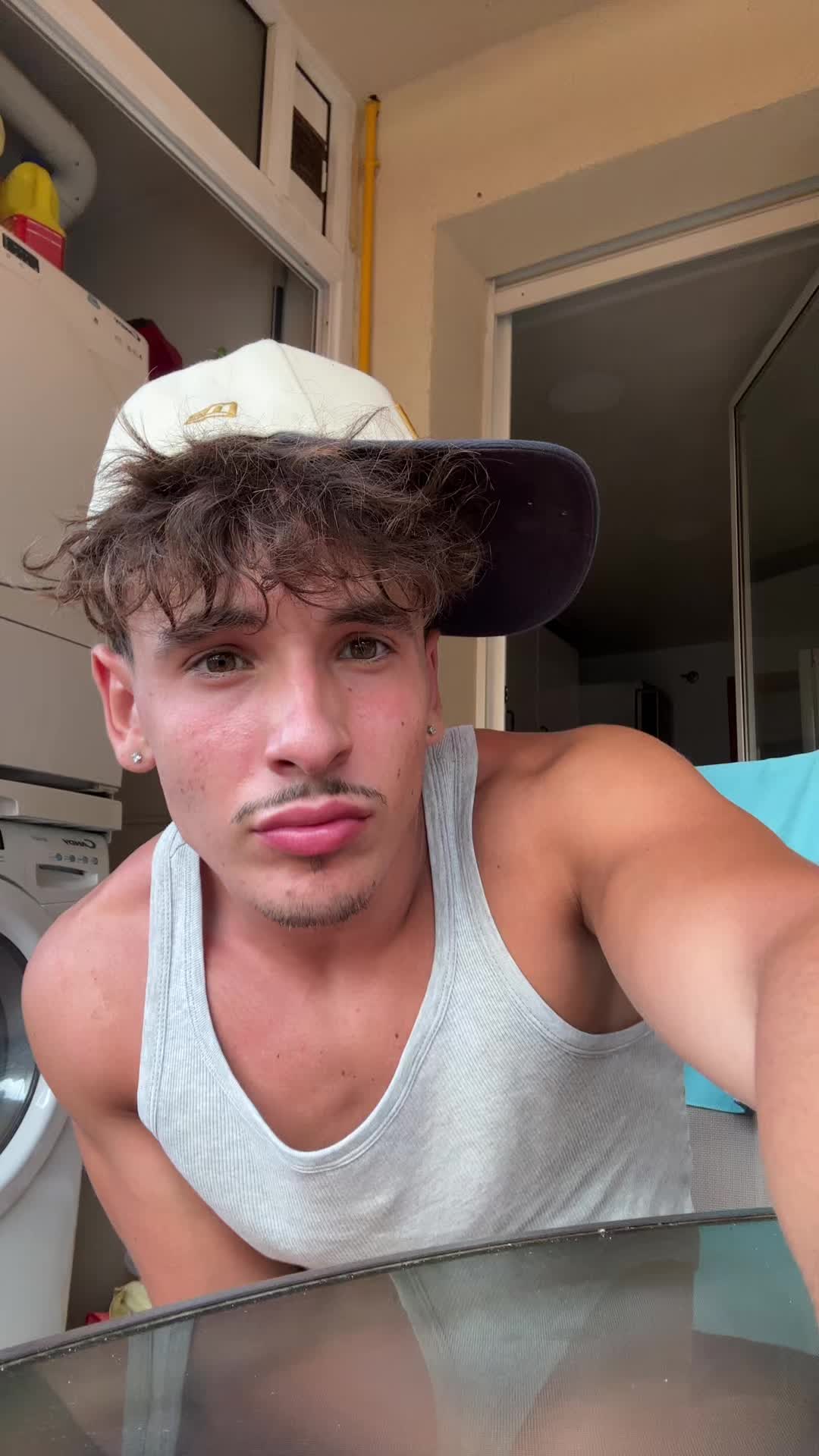 @pablo.hfb