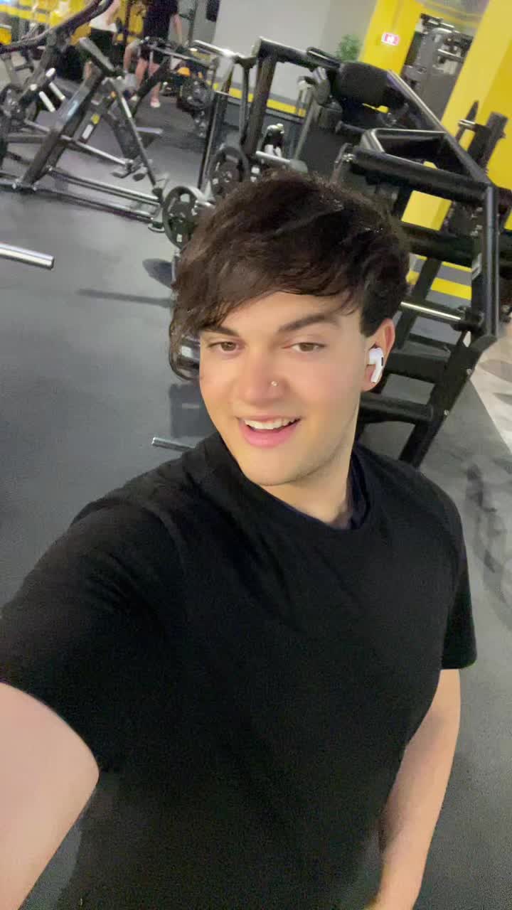 @ronniedaia