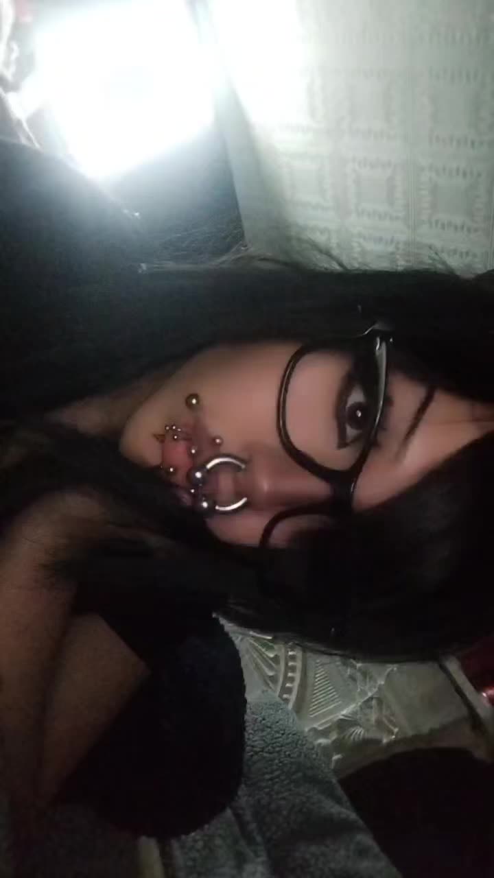 @sheyah𖤐
