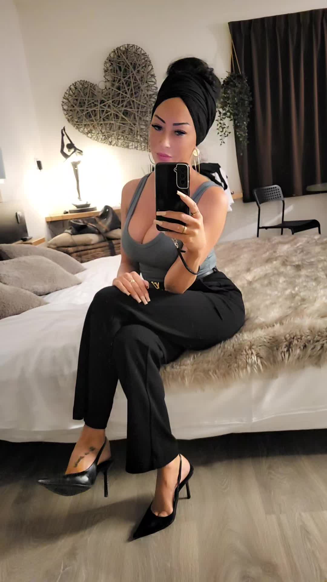 @jessilecherry's