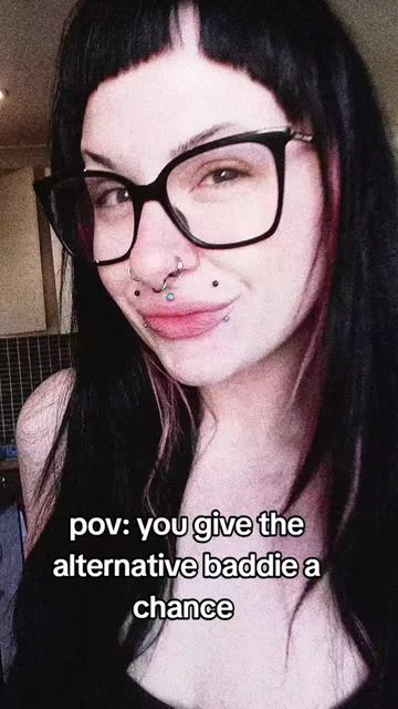 @x_Kattskittles_x  |-/