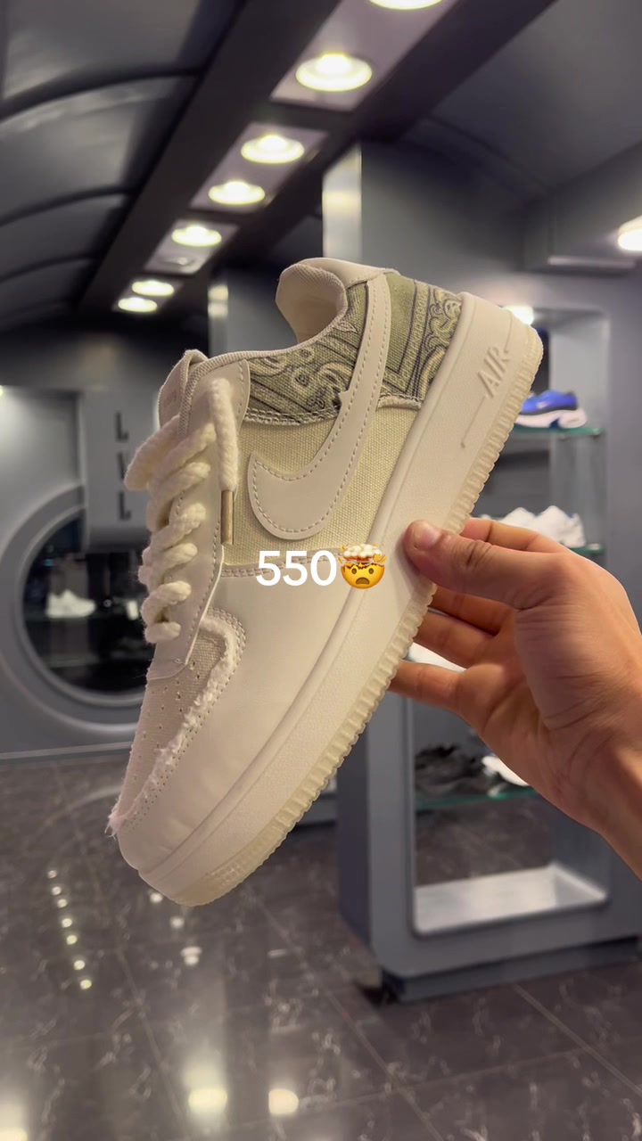 @Level shoe