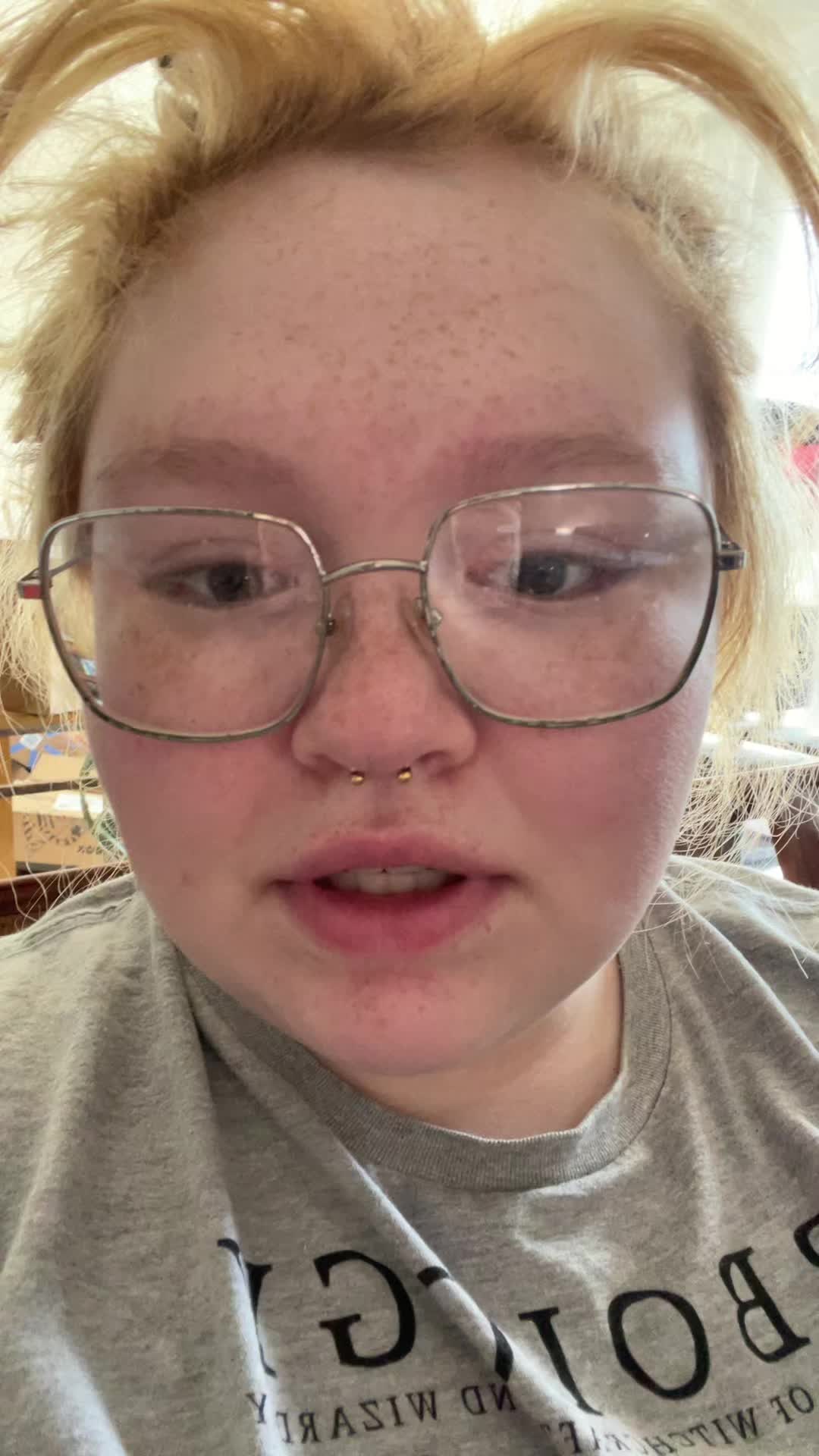@jaylovesbugs