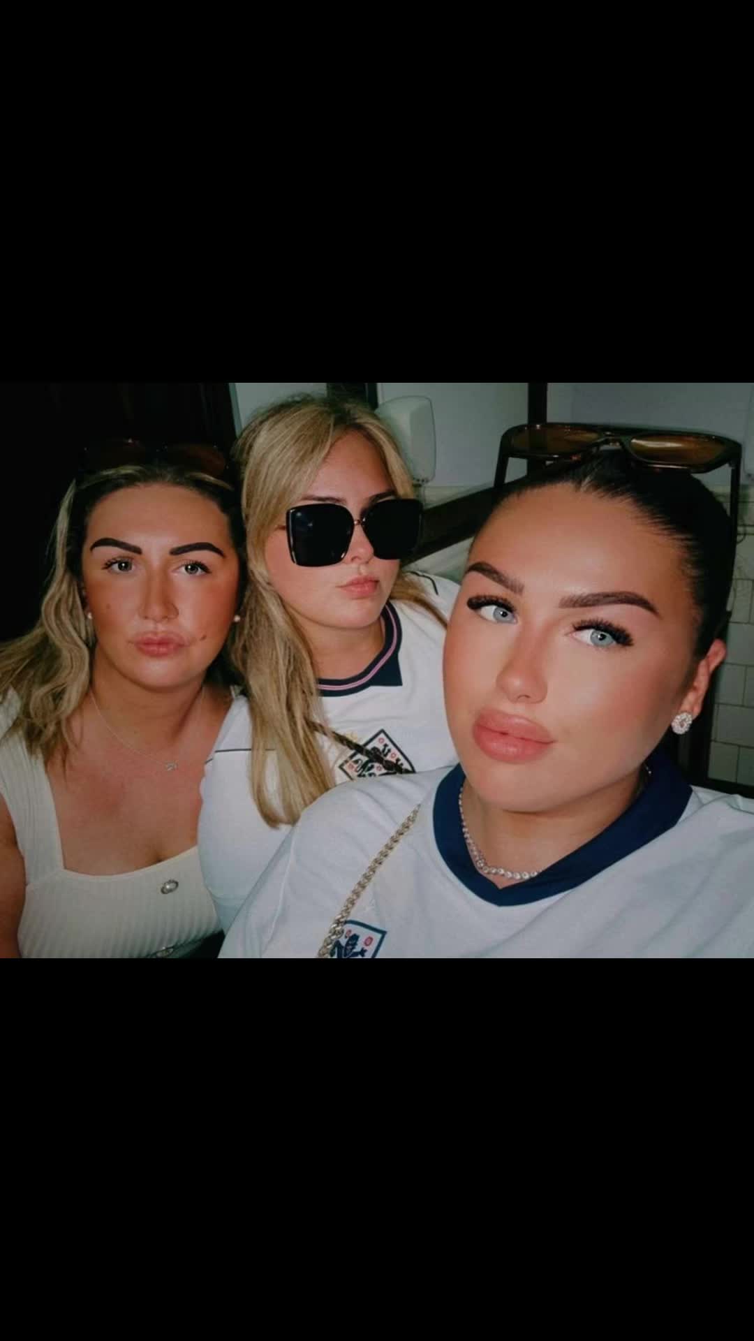 @zoemackenzie_xoxo