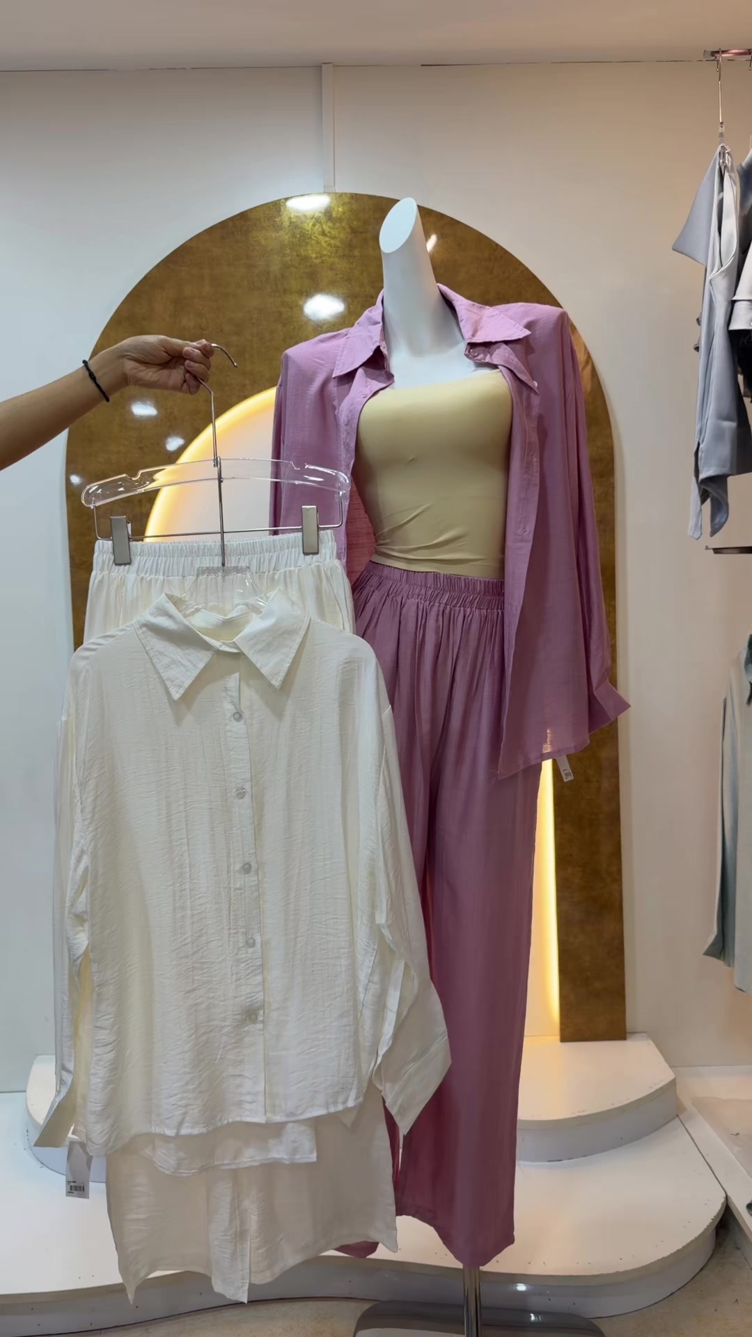 @Sann Yadanar Fashion House