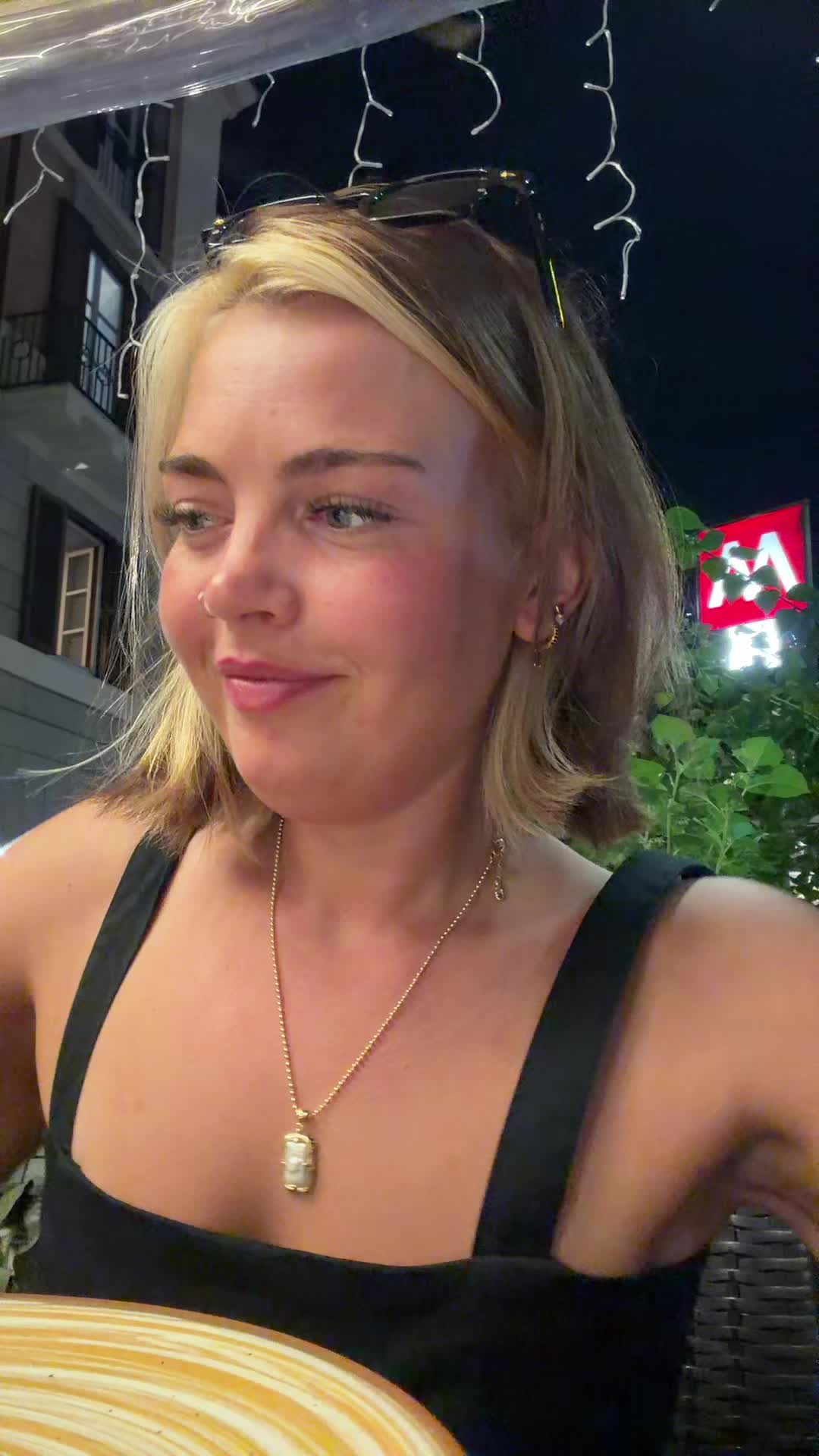 @Evietempest_