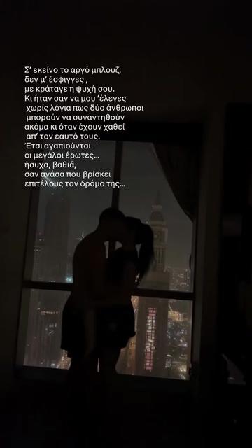 @julie_voices