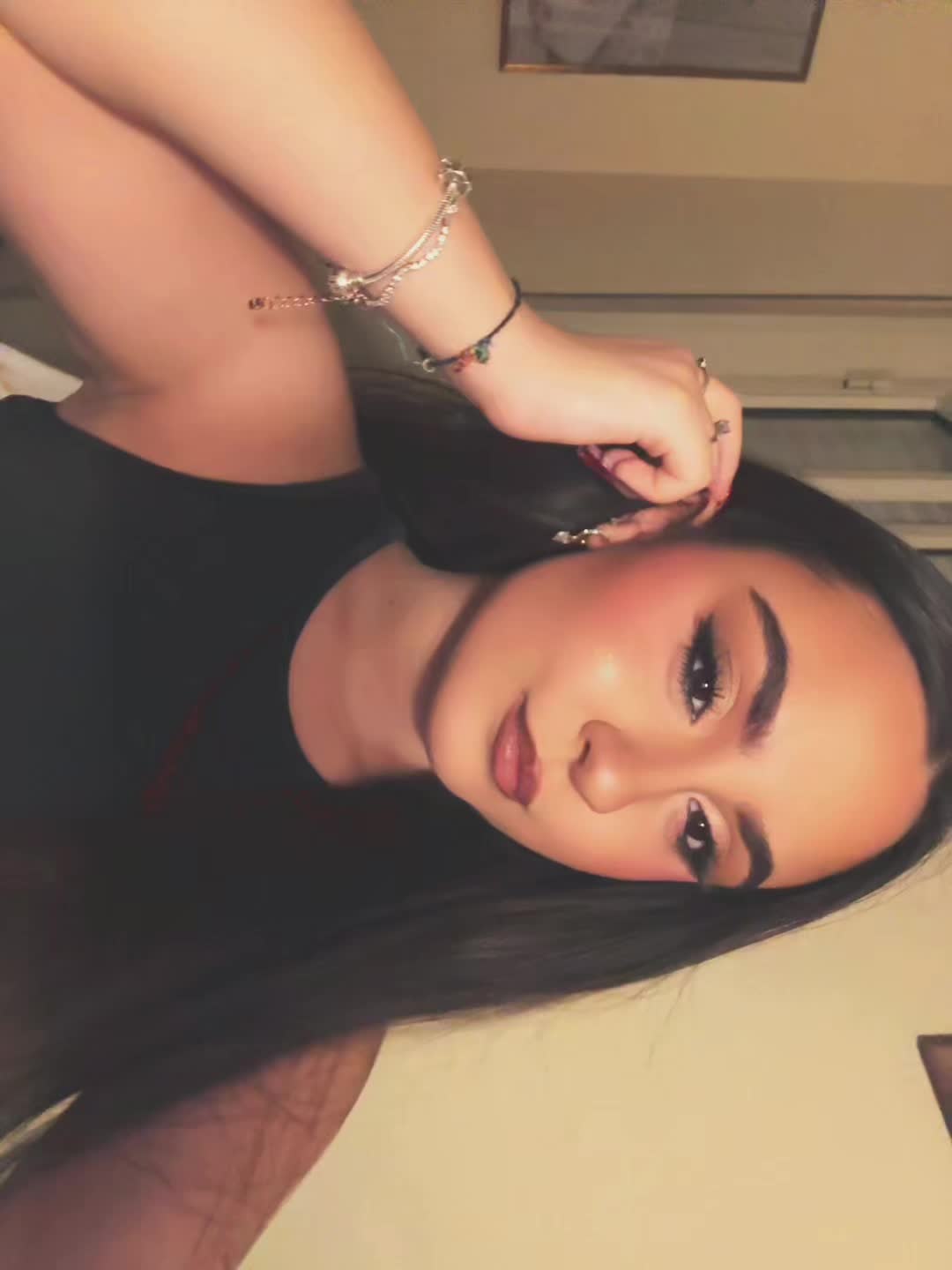@GN