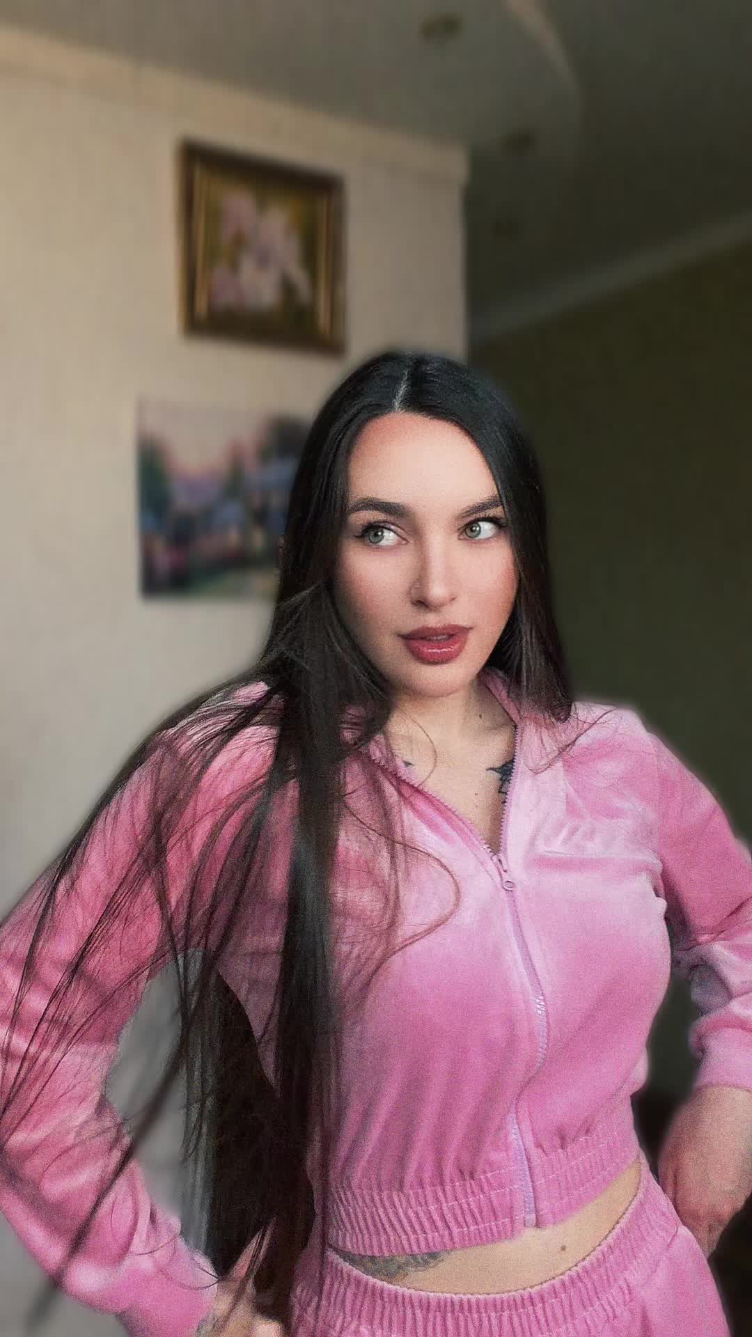 @Твой позитив🖤