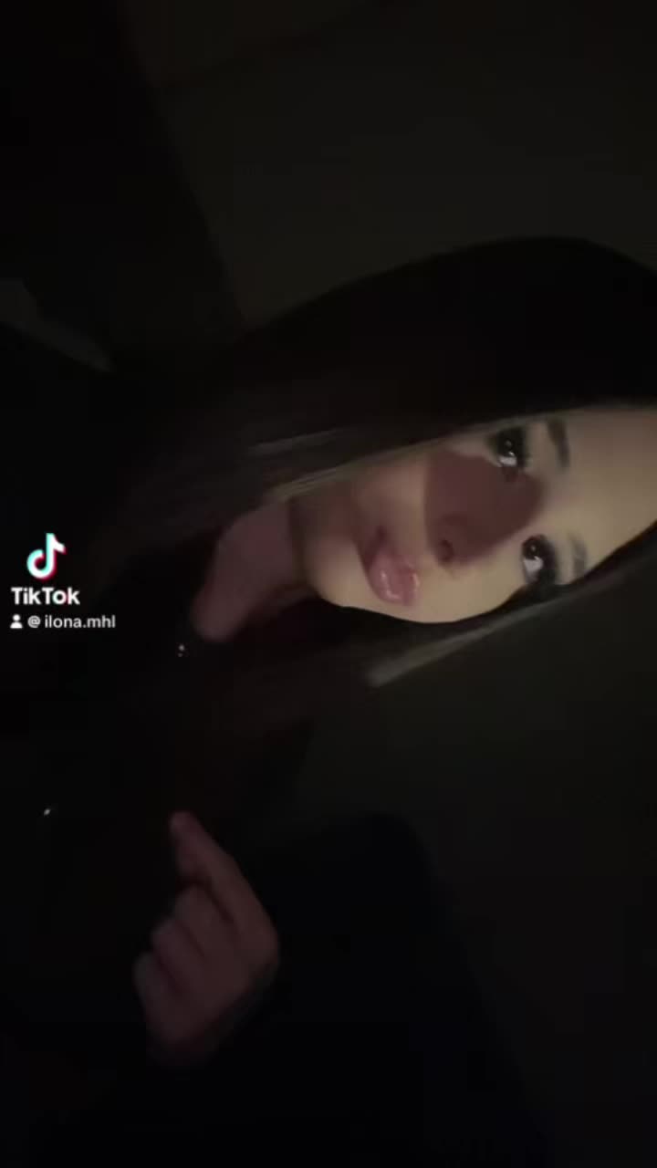 @𝐈𝐋𝐎'🇭🇺