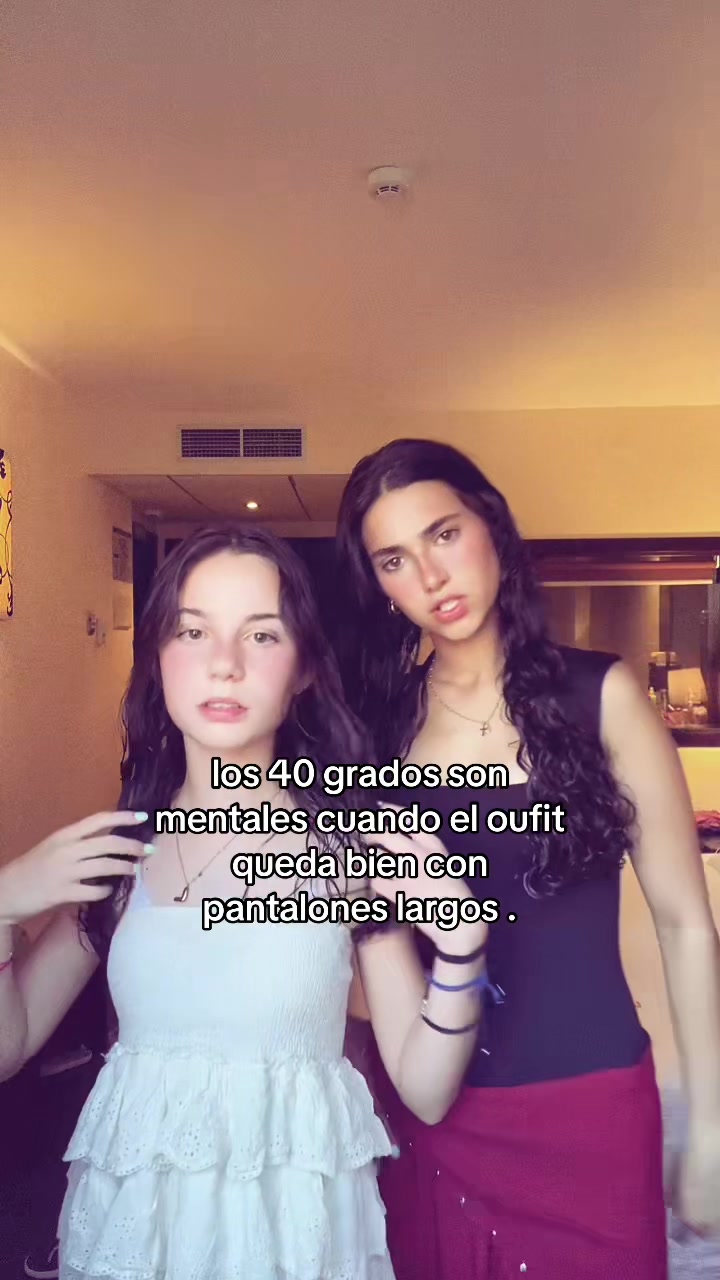 @espeylaura