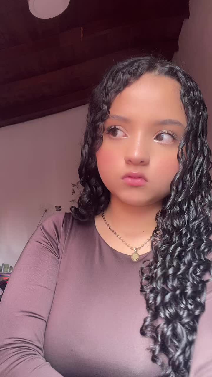 @Luciana Oficial