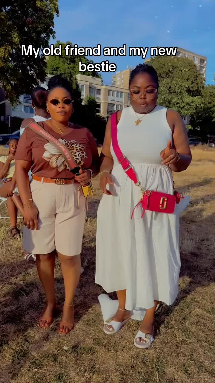 @Officialslimlilly