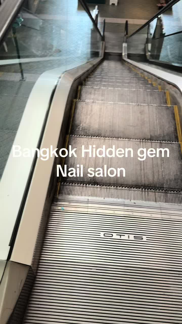 @harriibella