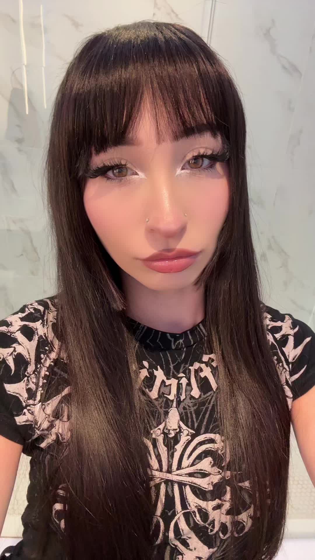 @Foxxi