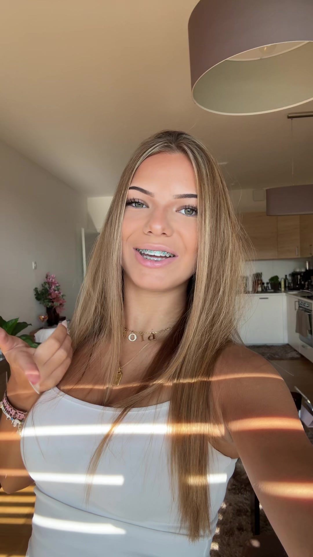 @Anicka