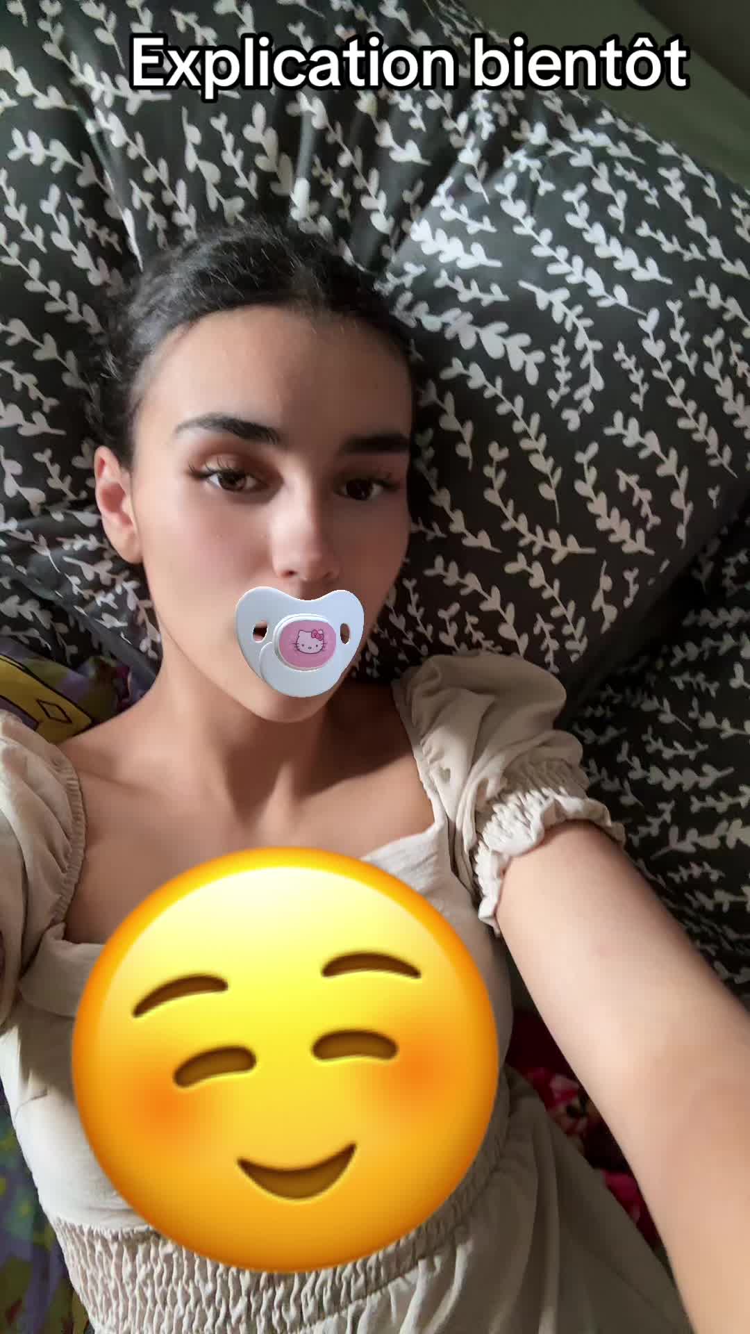 @kelly_t&eacute;tine82