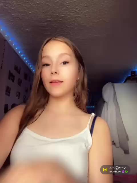 @emm_a "🎭