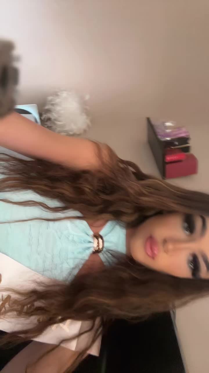 @elleahxo