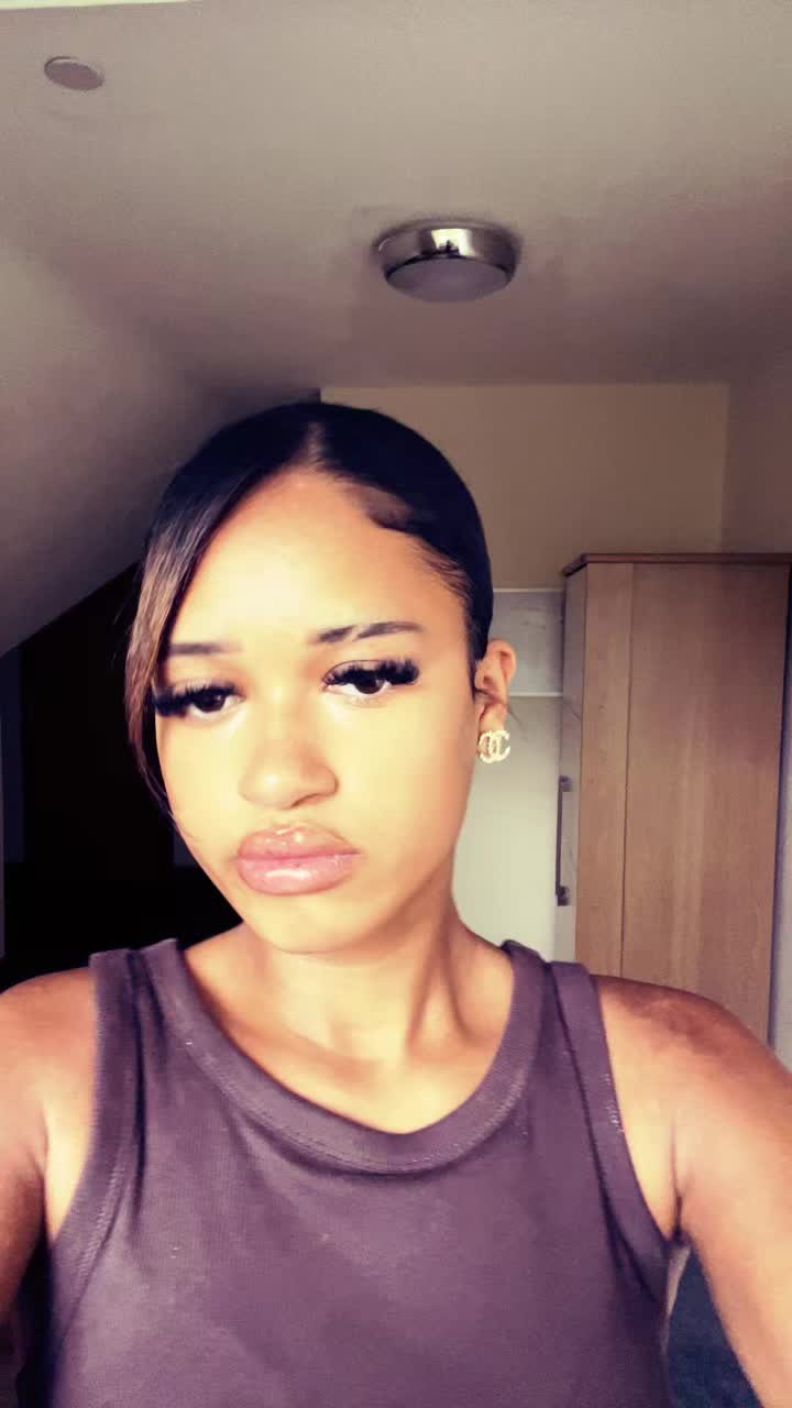 @💋