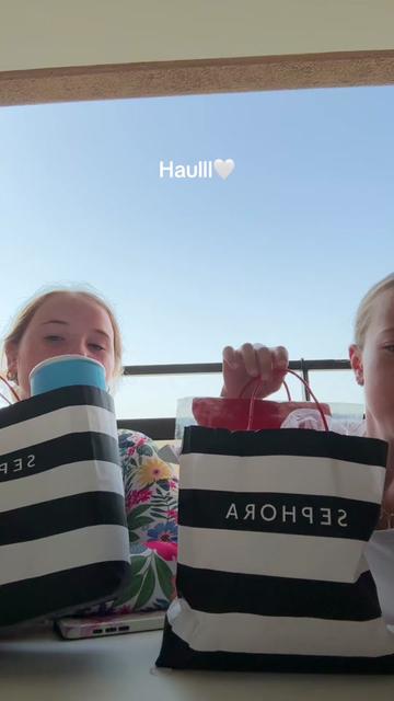 @izzy.france.10.hev