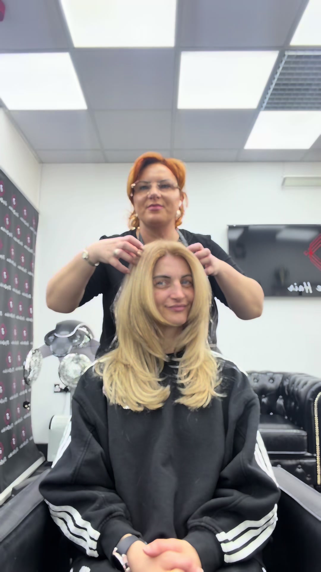 @Julya SmileHair