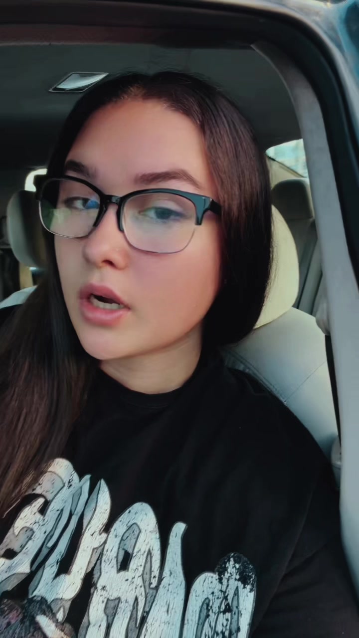 @adriannamarieeblogs.