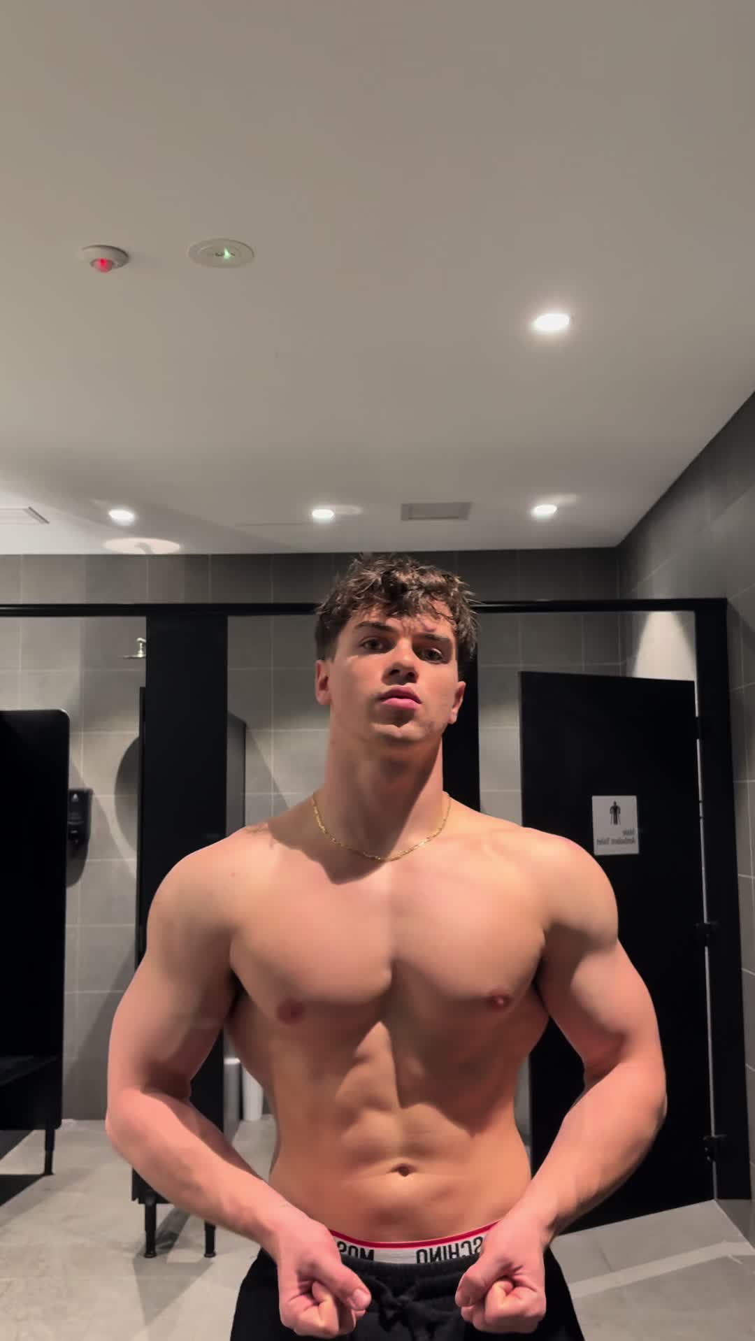 @Lewis Moore