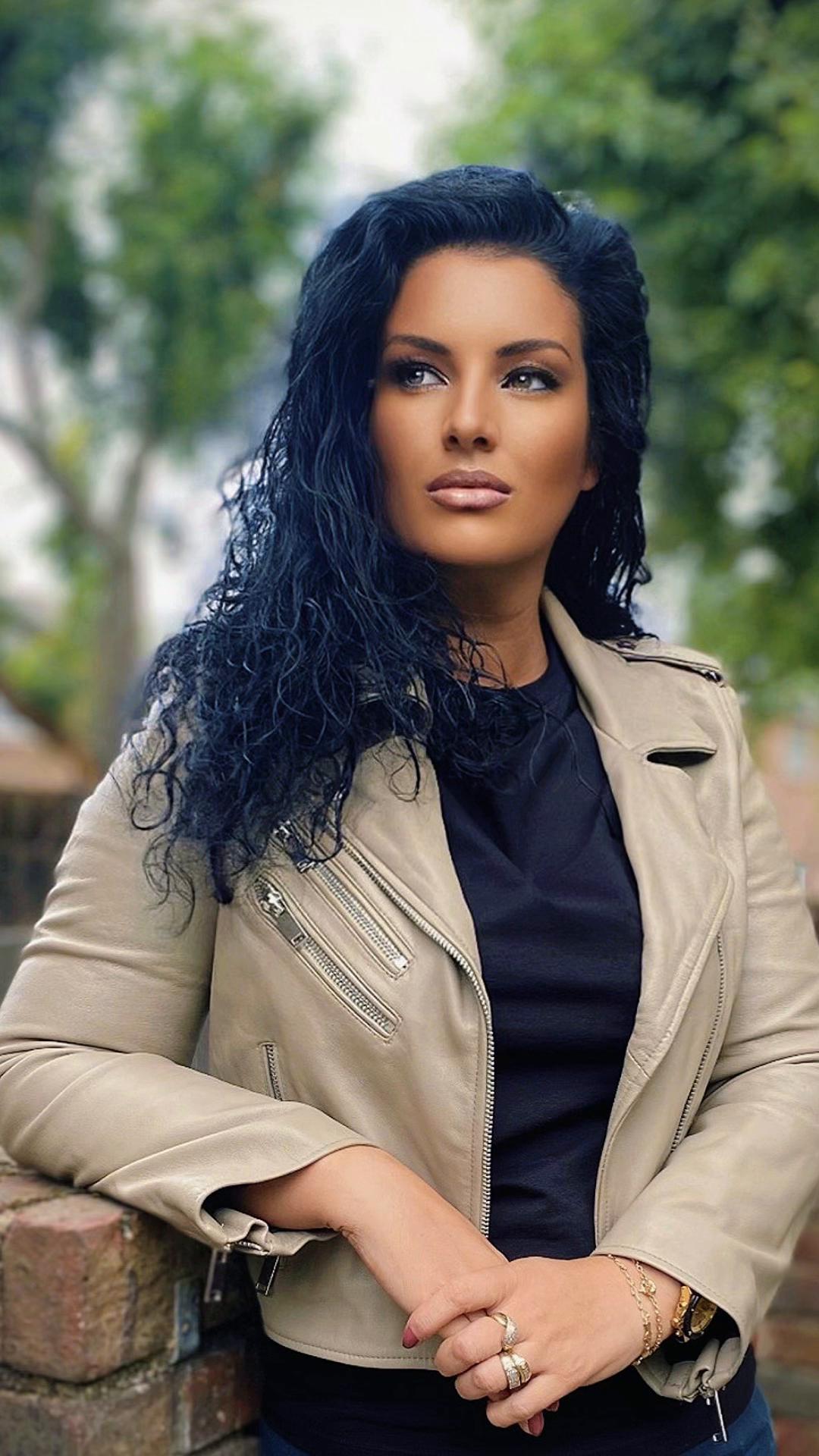 @Ramona M Adriana