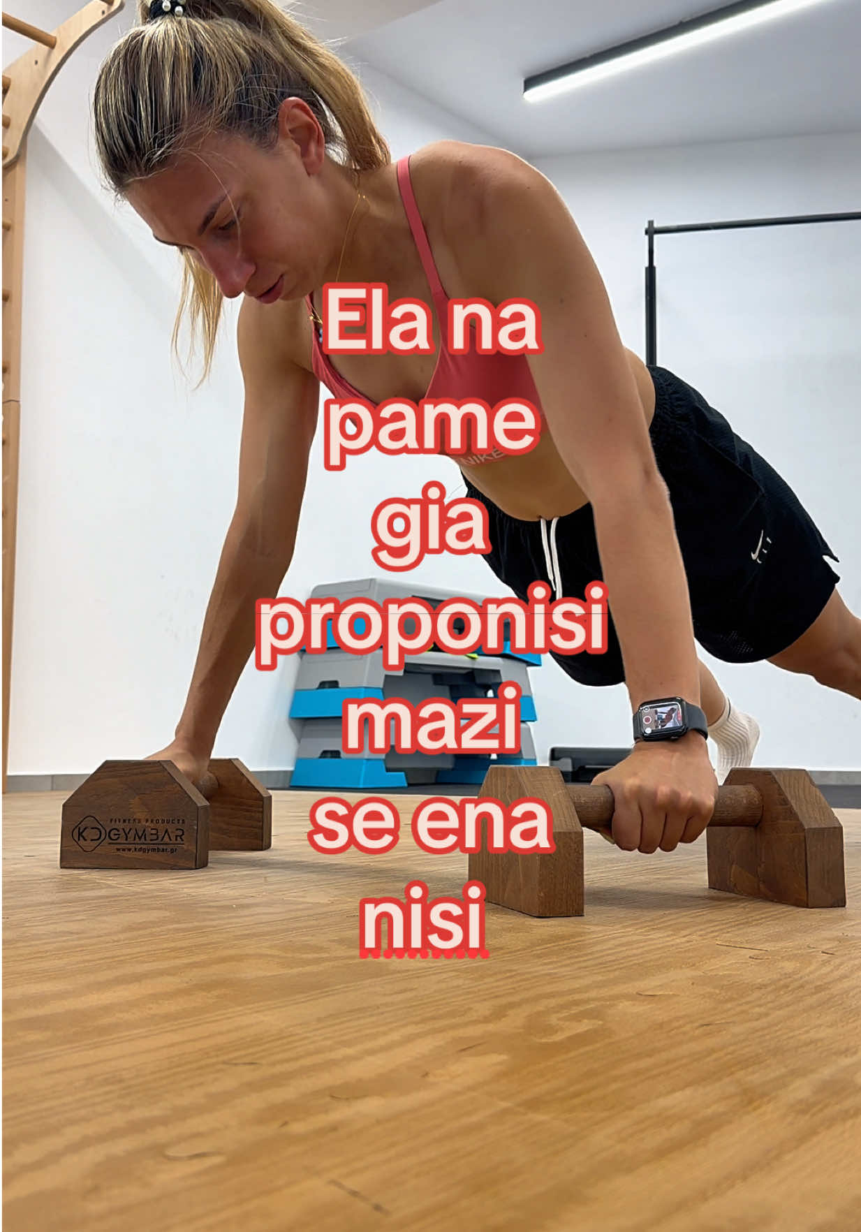 @chatzikou_