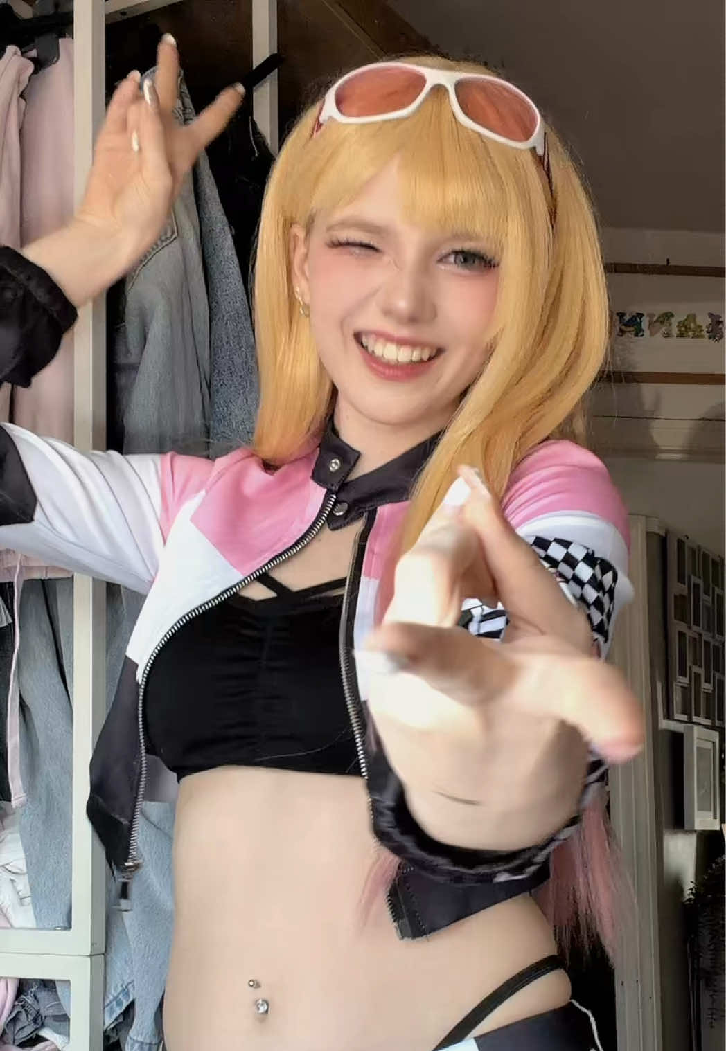 @r.hiacos