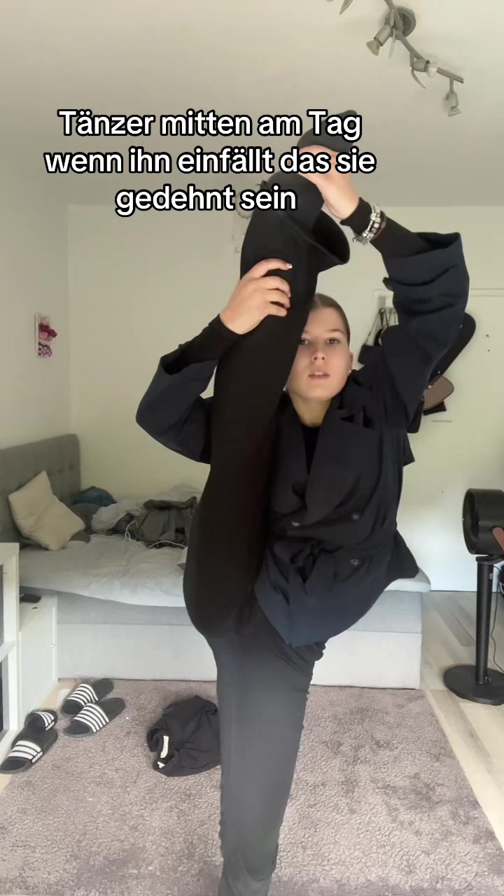 @MELINA