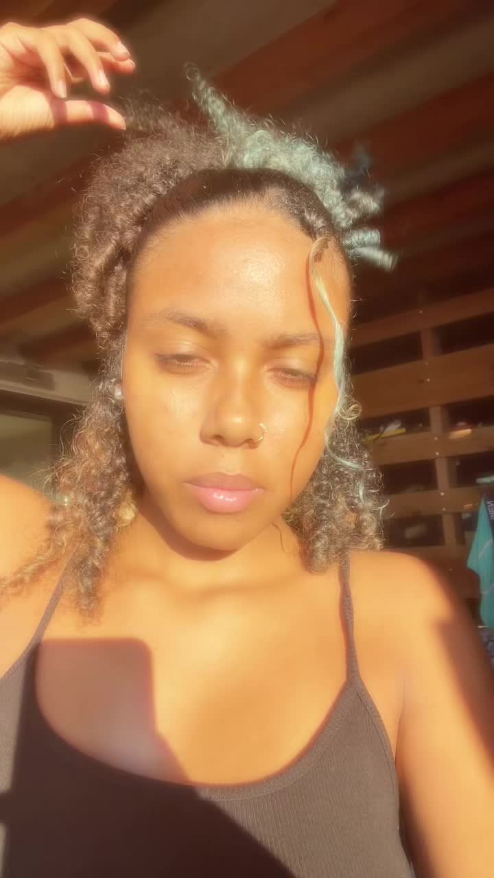 @Lylyss_😝