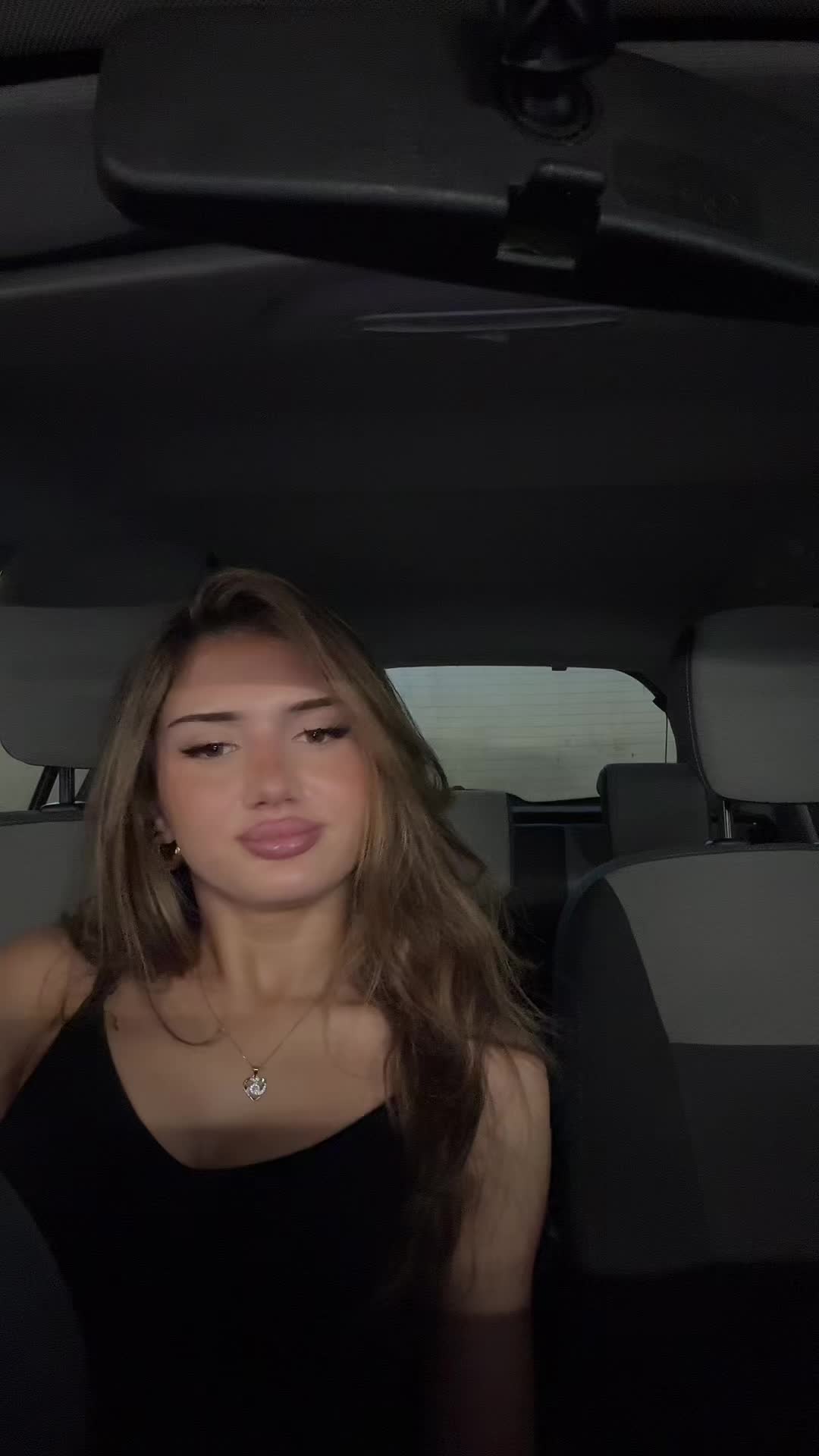 @Anesa