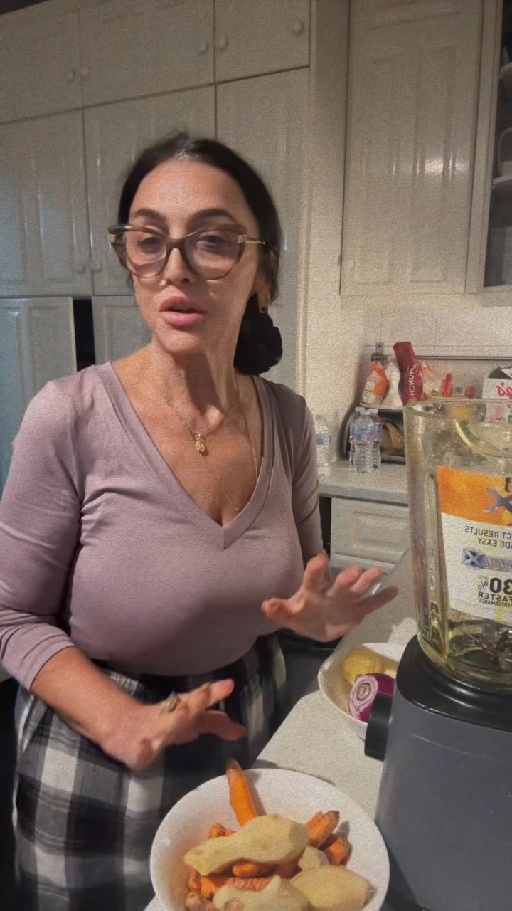 @Zana