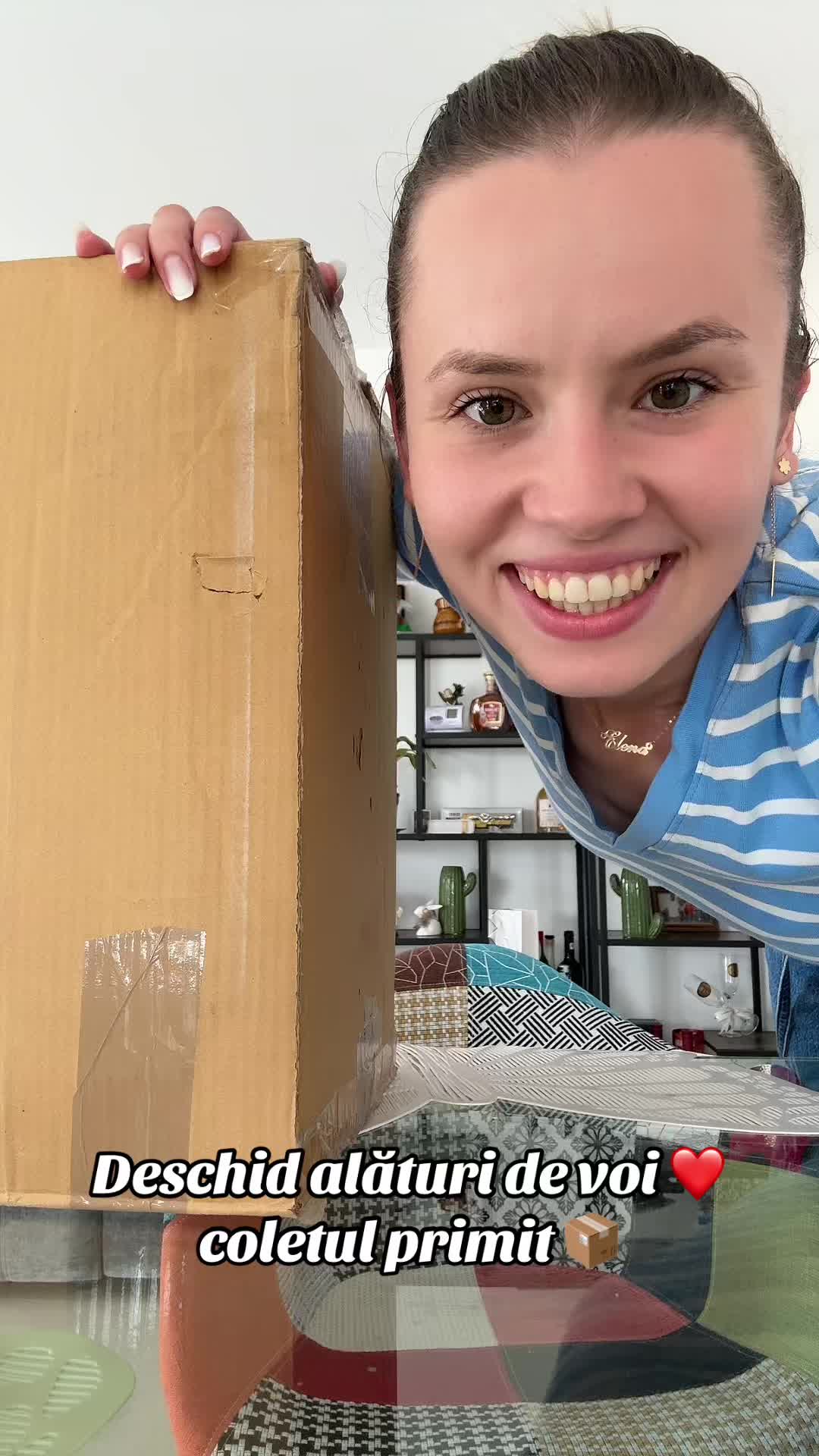 @Elena Abrihan