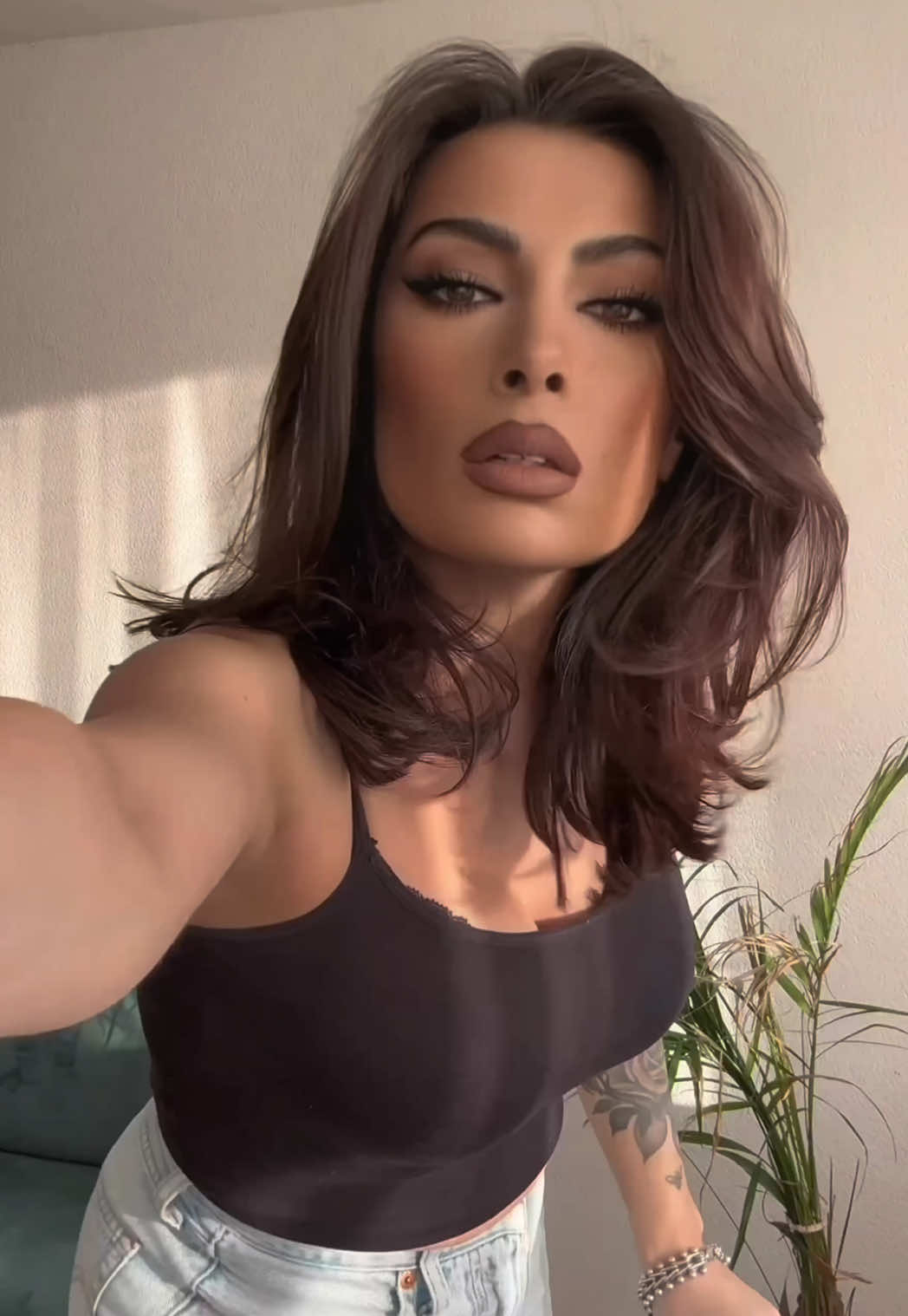 @the.Dame_