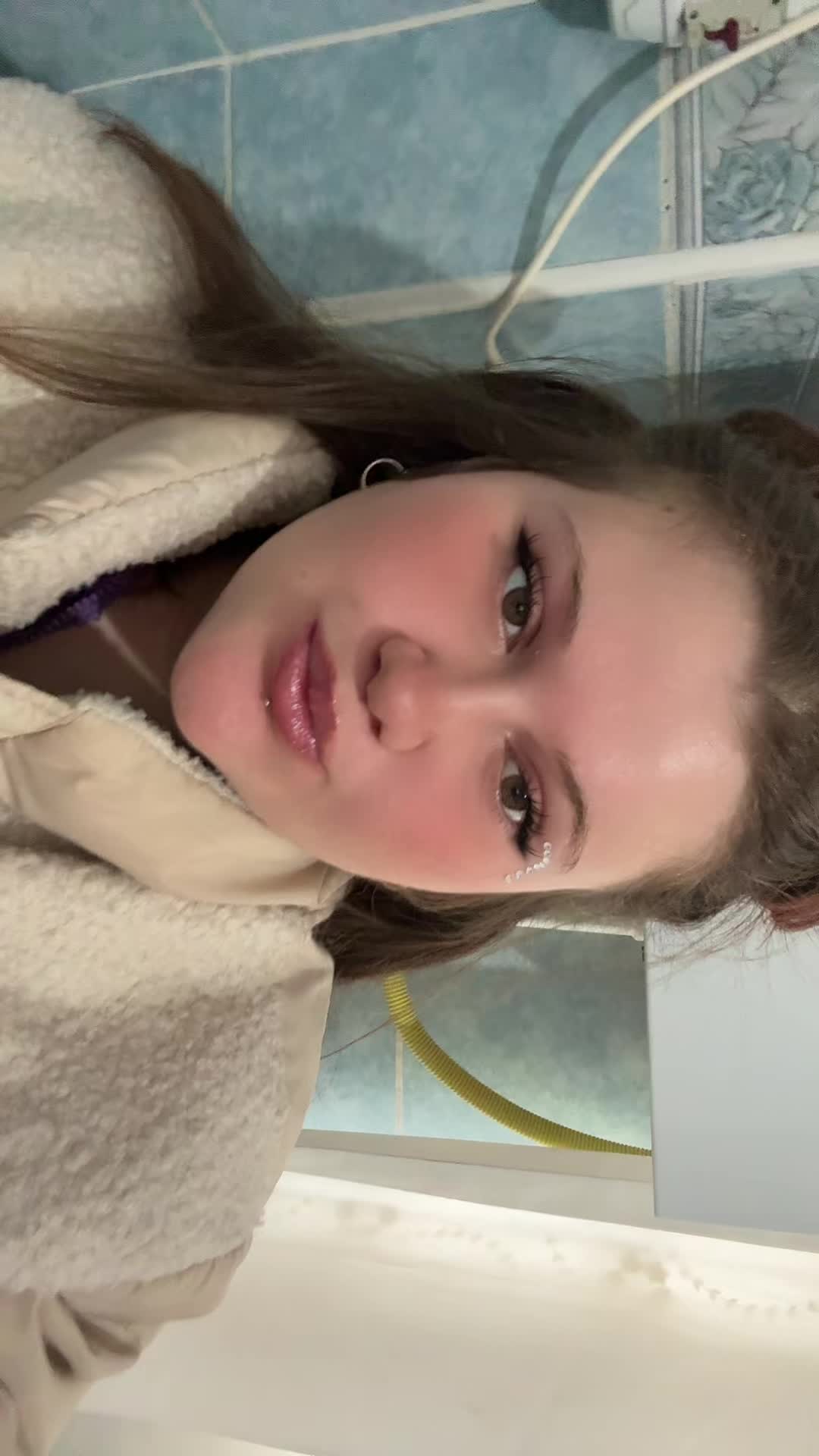 @esmaa5955