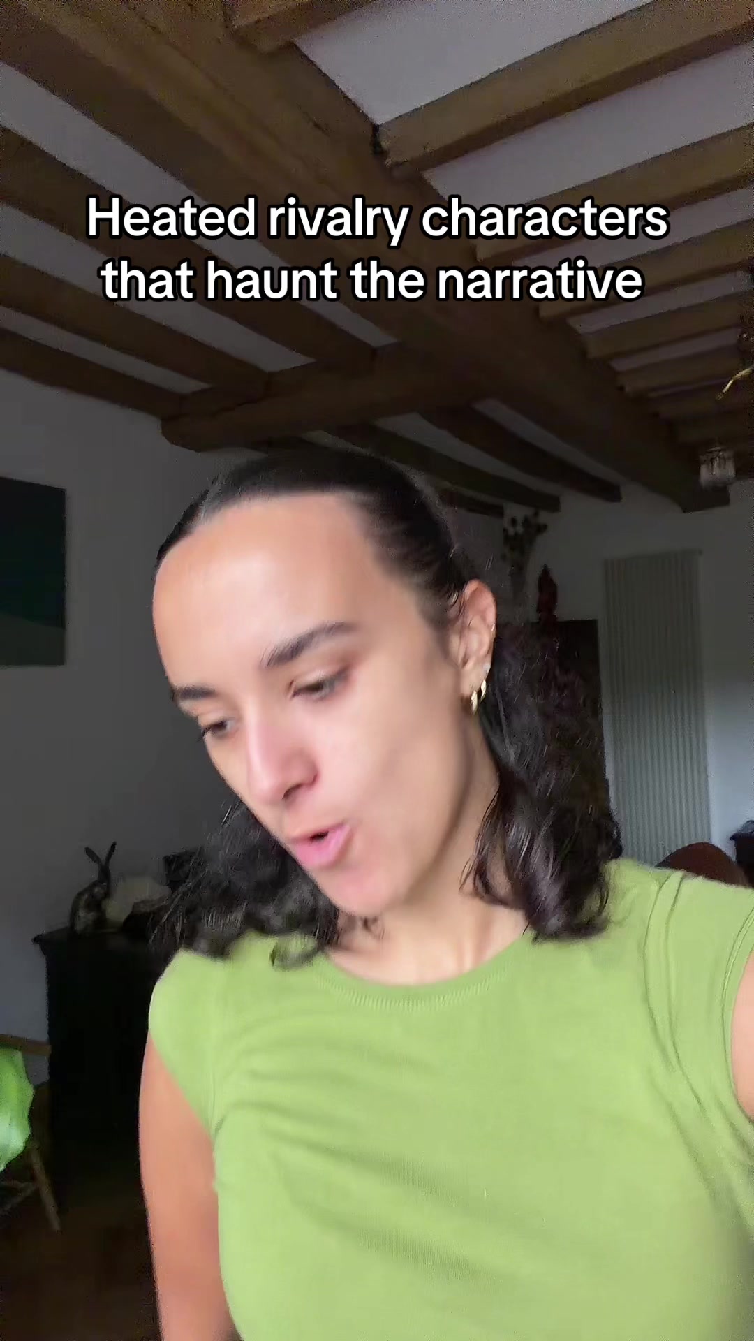 @the_scarlet_reader0