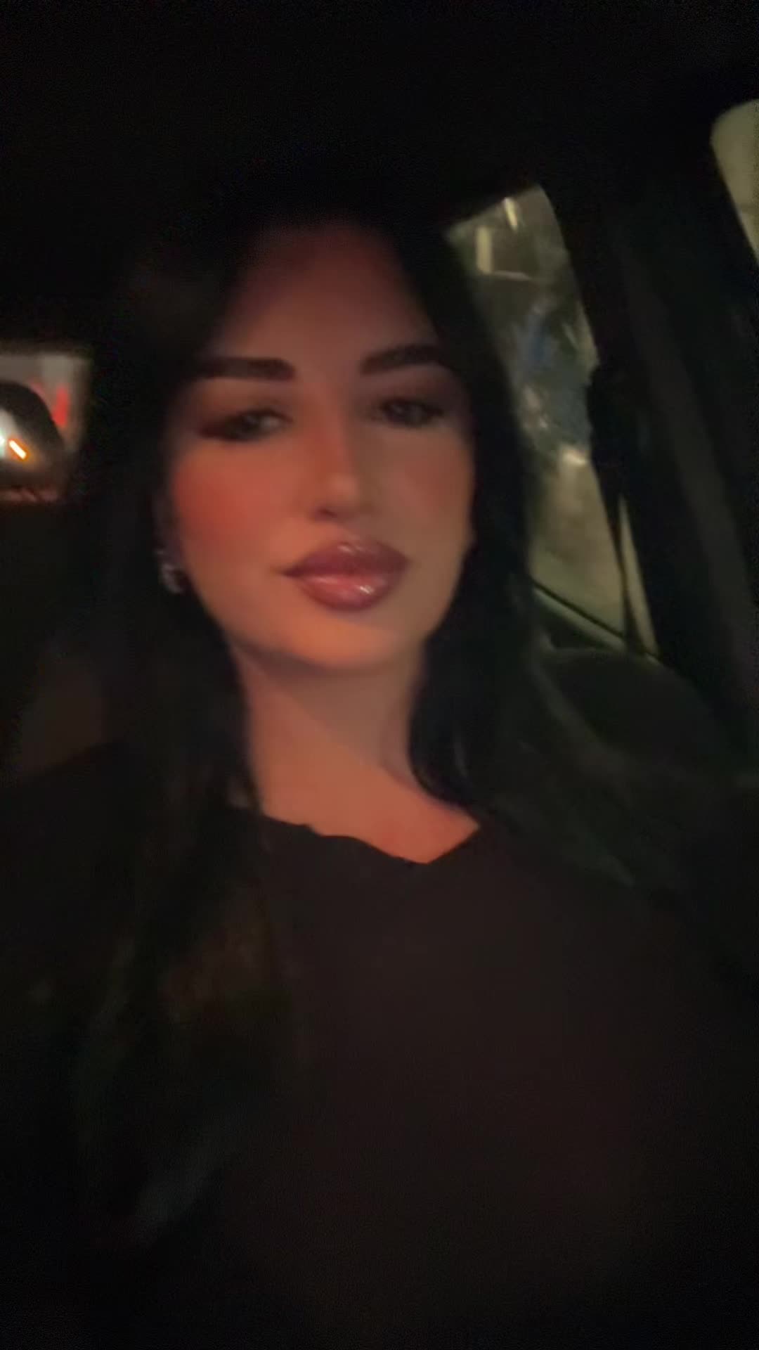 @Claudia