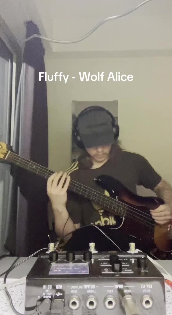 @reubenplaysbass