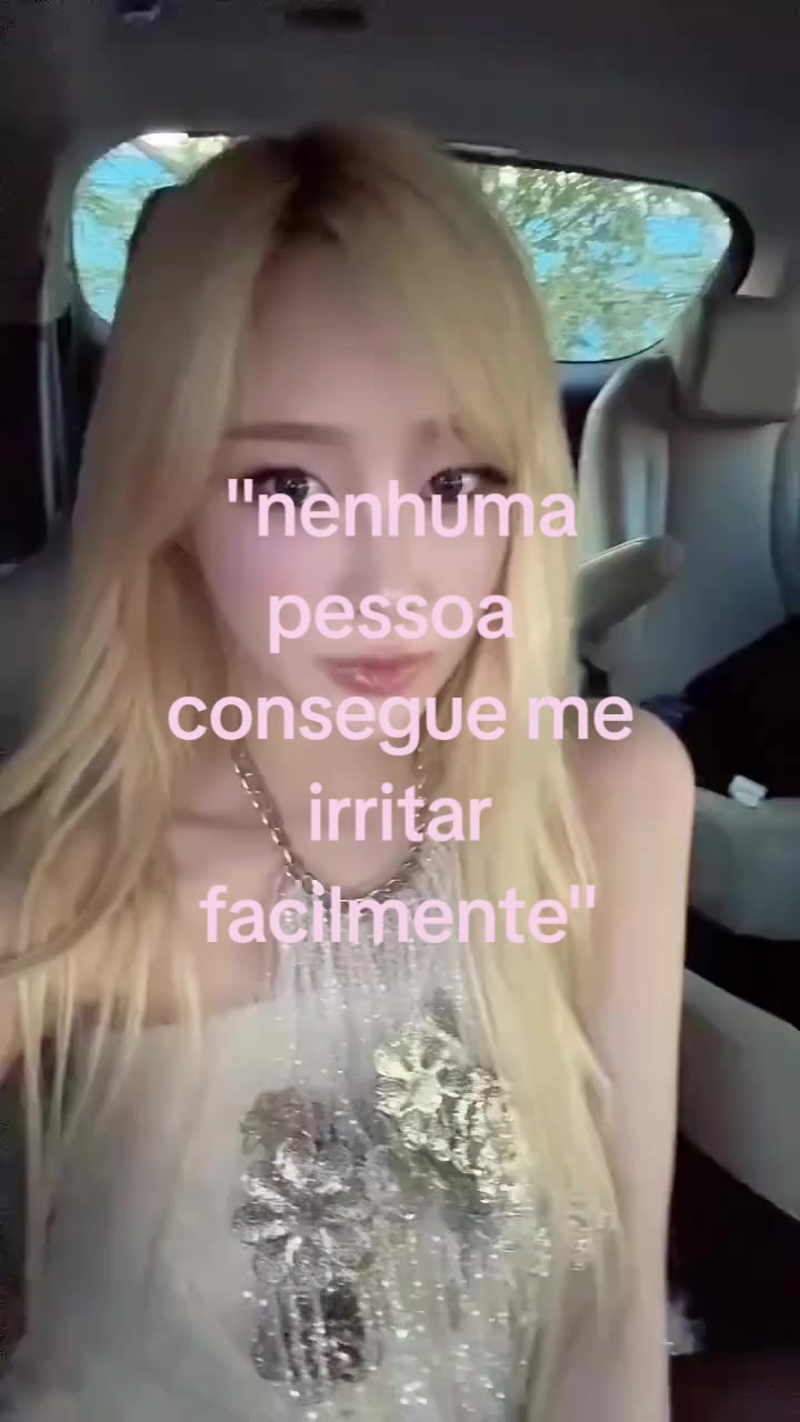 @` 𝐋ucas 🐶
