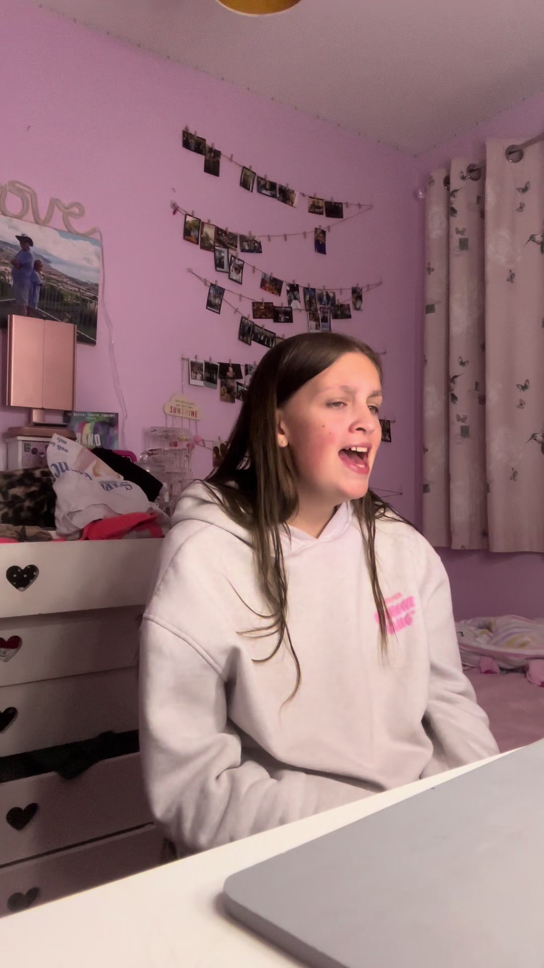 @poppppy_louise17